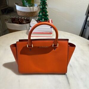 Michael Kors Selma Bag